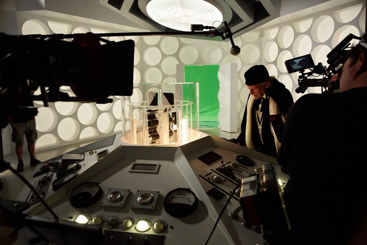  #TwelveDaysOfTARDISInteriors day 10Doctor Who and The Original, You Might SayFor Twice Upon A Time the First Doctor's control room was rebuilt for the 21st century. Not a slavish recreation but definitely invokes Brachacki's design for the 21st century.