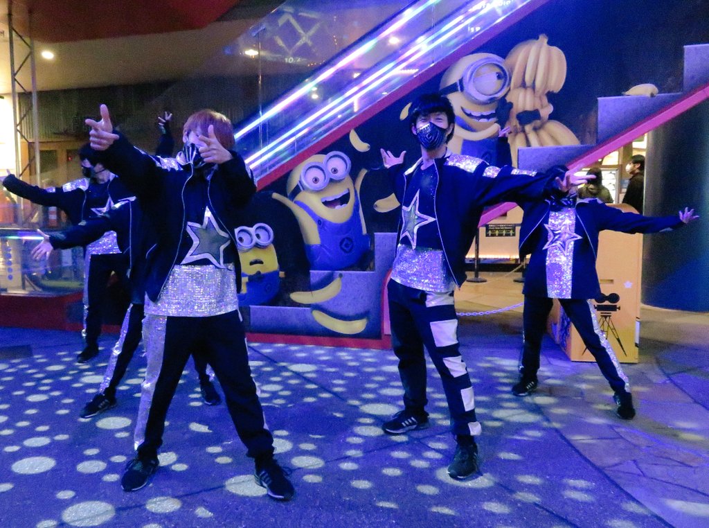 うまく撮れなくてもやっぱり楽しい( *´艸)
カメラを使う機会減りましたが、構図や色など考えるのが好きです(*´∀`)♪
#SPECTA は動きがはやいから『奇跡』『偶然』を待つしかないですが、それもまた良し❤️
ふとした瞬間が撮れたら嬉しいな😊
#UCW