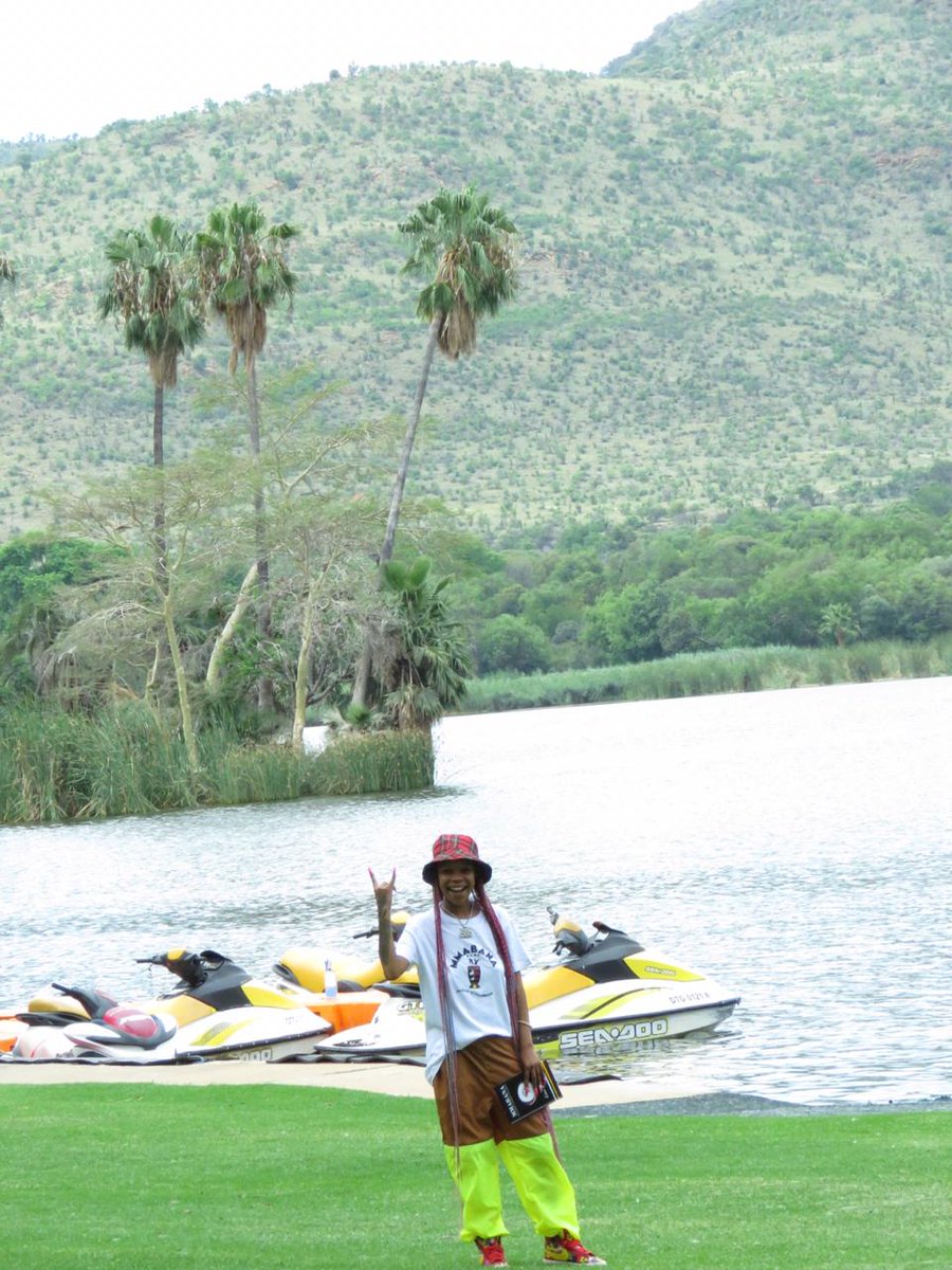 FifiCooperFans's tweet image. Thank you SunCity Cabanas, Mmabana and Mzansi Kwaito and House Music Awards for having us 🥰🥳🥳 #MoTeam .. Rusty Rea Leboga 🙏 s/o @MocooperRecords 🇿🇦 #NetSo #NetSoAfricaTour 🔥🔥 
#EchoesOfExcellence 

youtu.be/8KyyEpwVT4U