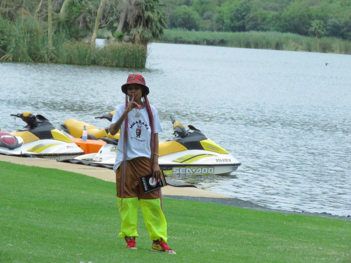 FifiCooperFans's tweet image. Thank you SunCity Cabanas, Mmabana and Mzansi Kwaito and House Music Awards for having us 🥰🥳🥳 #MoTeam .. Rusty Rea Leboga 🙏 s/o @MocooperRecords 🇿🇦 #NetSo #NetSoAfricaTour 🔥🔥 
#EchoesOfExcellence 

youtu.be/8KyyEpwVT4U