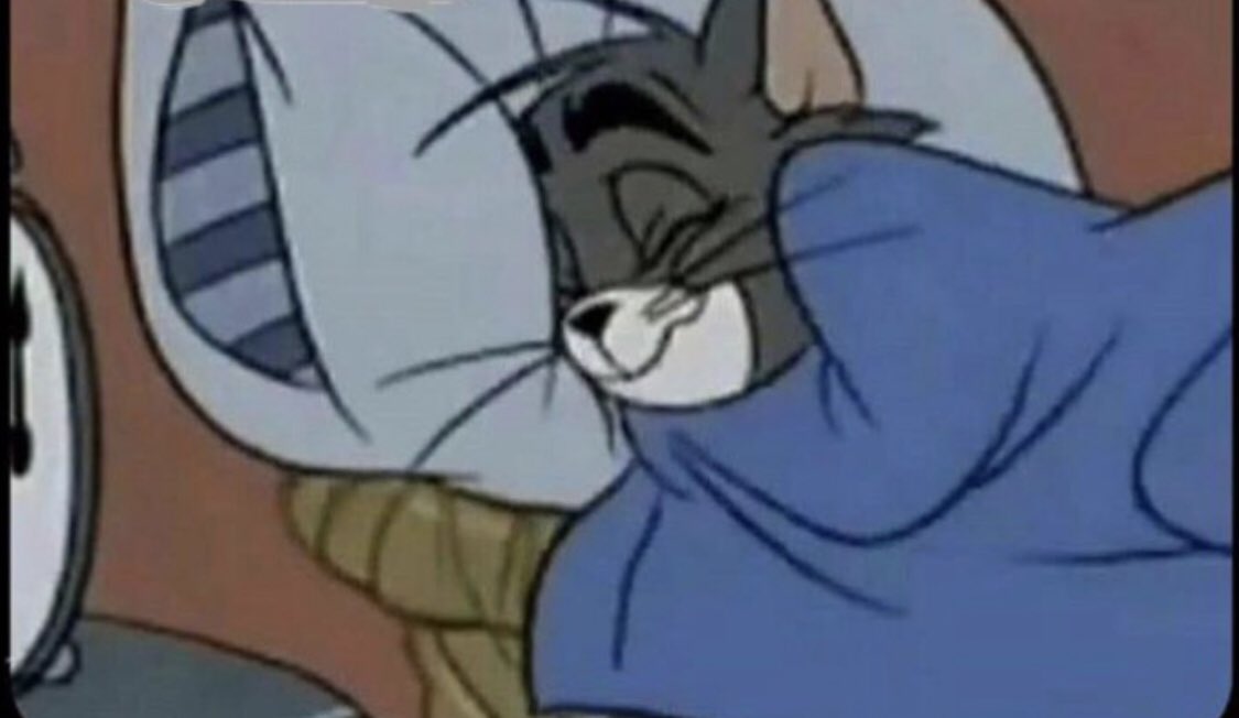 عمرو : استنى نلعب وقت الفجر بس عشان النت بيبقى حلو
عمرو وقت الفجر :