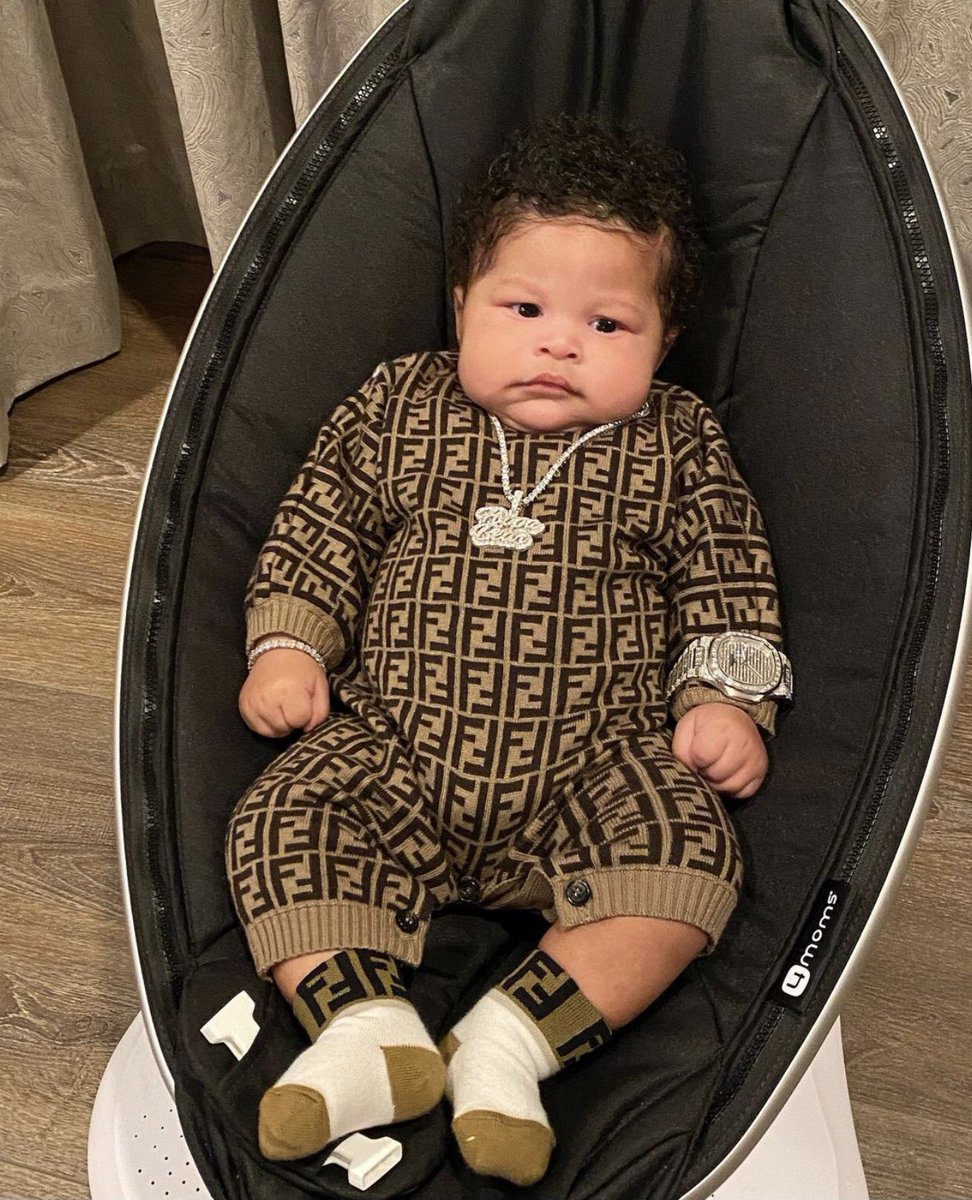 MTV's tweet photo. These pics of @NICKIMINAJ’s baby are the best thing to happen to 2021 so far. 💕 https://t.co/Wc7735tSj9
