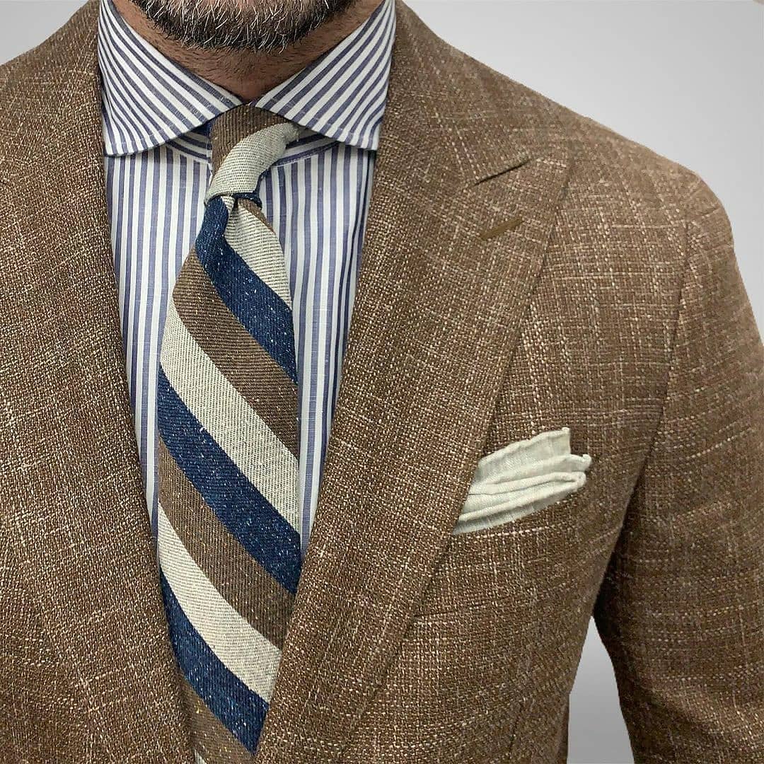 pinstripemag's tweet photo. Choose 1, 2, 3, 4?
Comment down below 👇👇
Follow Us 👉 @pinstripemag
.
.
.
.
#fashion #men #menstyle #fashionblogger #menwith #dope #instafashion #luxury #wear #zaramenmag #casualstyleforgents #gentswitcasualstyle
#ootd #outfit #menwithclass #bestfriendgoals
#followforfollow https://t.co/LcXzGy3Fce
