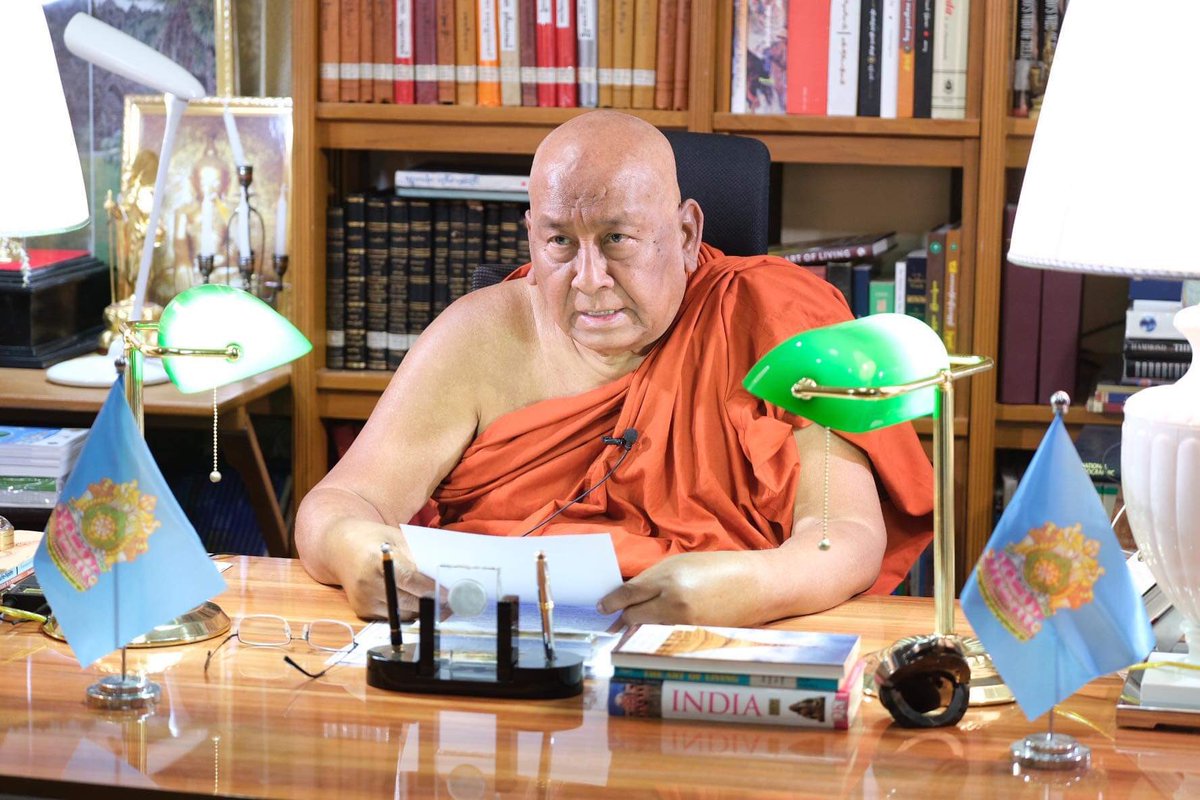 "Sitagu Sayadaw’s new year wish"

I wish in the new year “May all of World leaders conduct the happiness, prosperity and peace of people of the World”. 

<a href="/SitaguMM/">Sitagu Sayadaw</a> (Sitagu Sayadaw)
01.01.2021