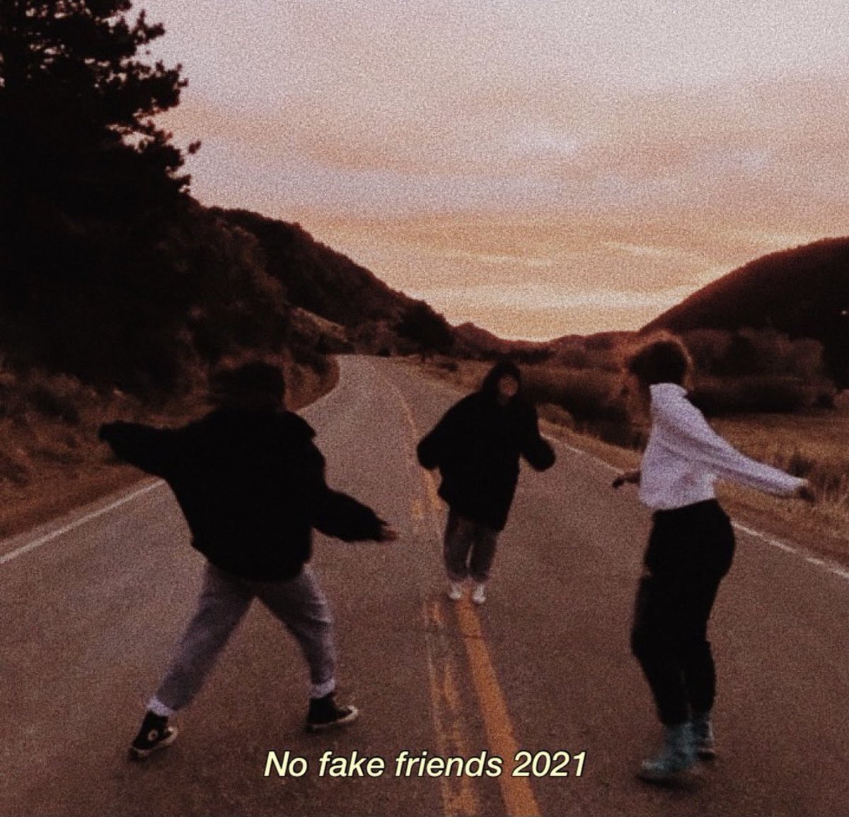 Basic Mood (@basicsmood) on Twitter photo 