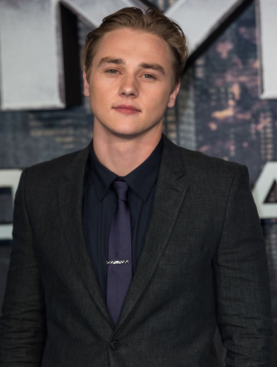 Happy Birthday to Ben Hardy! 