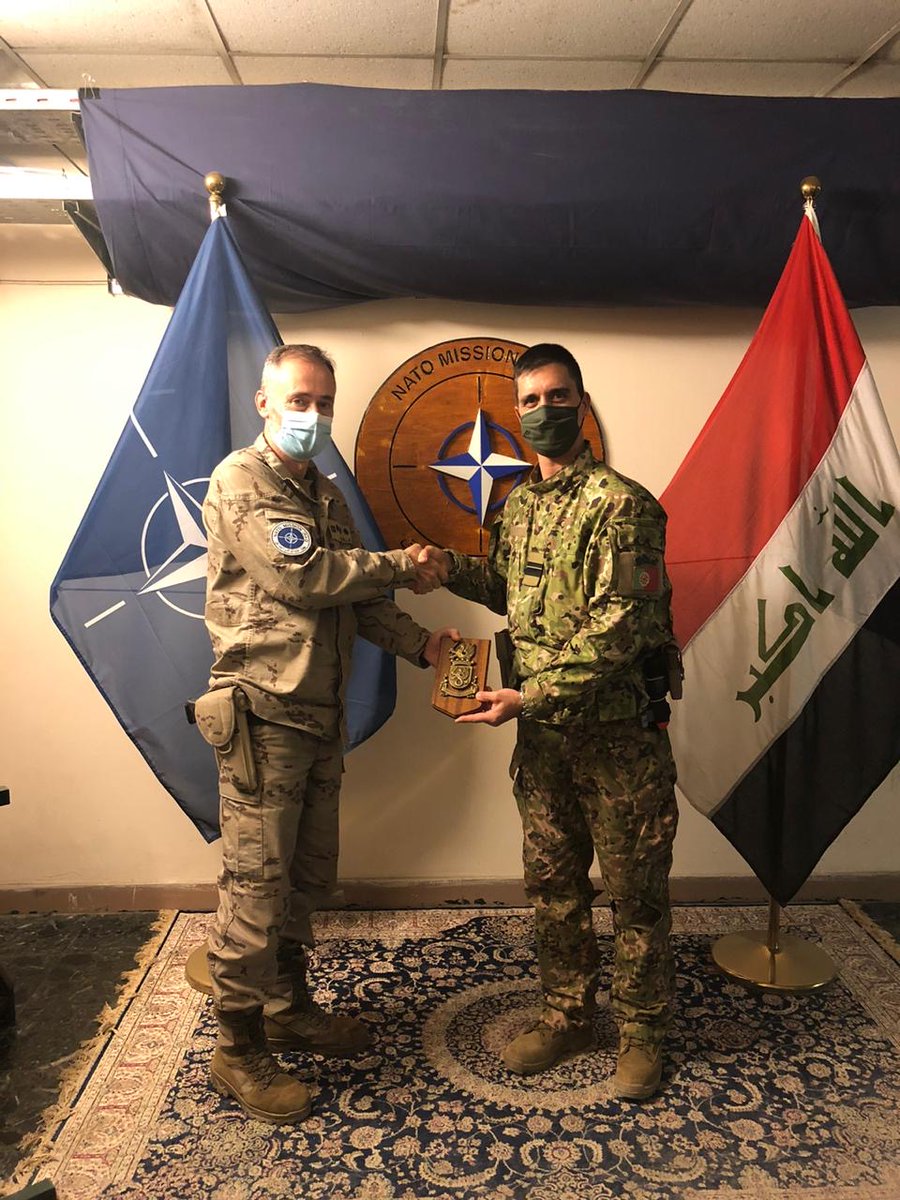 SpainNATO's tweet photo. 🇵🇹 Army @Exercito_pt & 🇪🇦 Army @EjercitoTierra detachments in @NATO @IraqNato work side by side in 🇮🇶.
@IraqNato is a non-combat training & advisory mission founded on partnership & on full respect for 🇮🇶’s sovereignty, independence & territorial integrity.
📸 @EMADmde https://t.co/YHFmjI5uJj