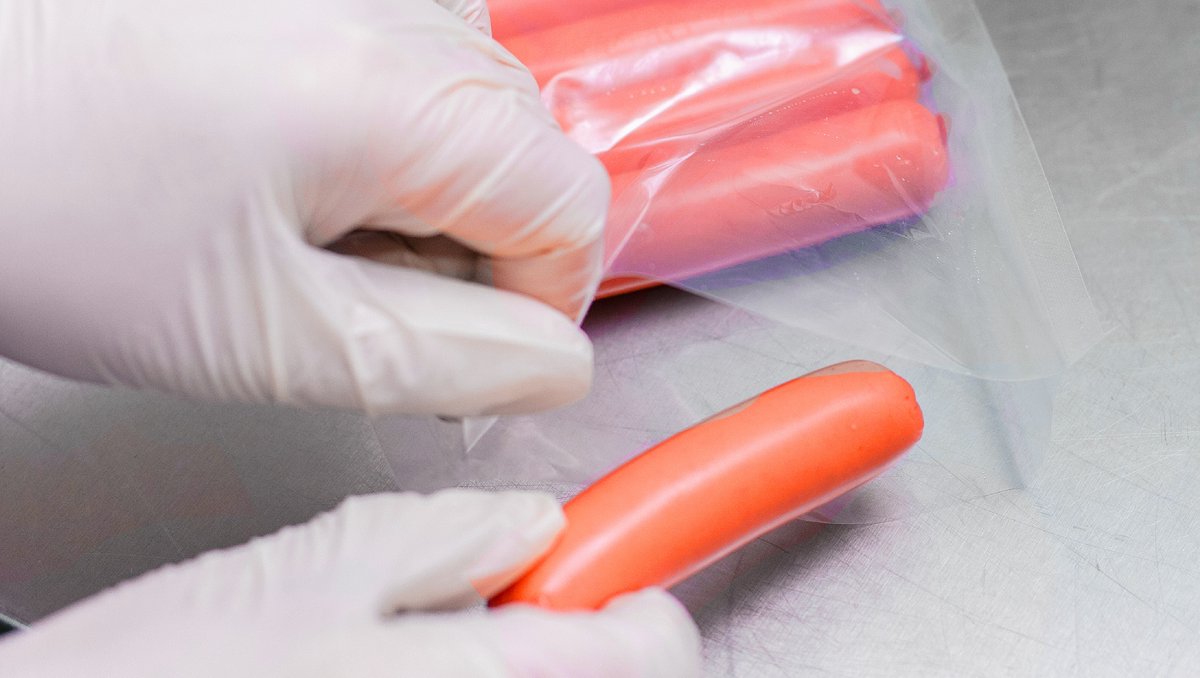 copptech's tweet photo. Do you know that the COPPTECH microparticle allows food to last longer?
#antimicrobial #copptech #microparticle #copptechmicroparticle #biocida #biocide #antiviral #antibacterial #antimicrobiano #safe #protection #staysafe #food #foodwaste #shelflife #vencimiento #bestby https://t.co/ReV3HkErKI