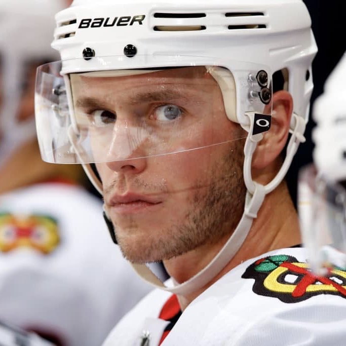 yeah still can’t sleep so here’s some hockey as inspirobot quotes