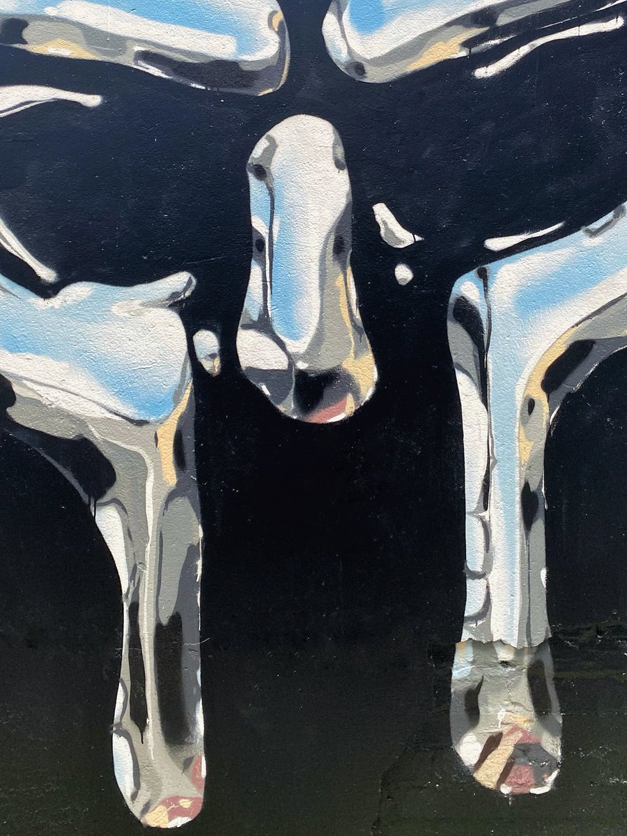 MF DOOM. RIP.

Metal Face mural in Shoreditch, London by artist <a href="/Davebonzai/">Dave Bonzai</a> 

#MFDOOM #streetart #graffiti #liquidchrome