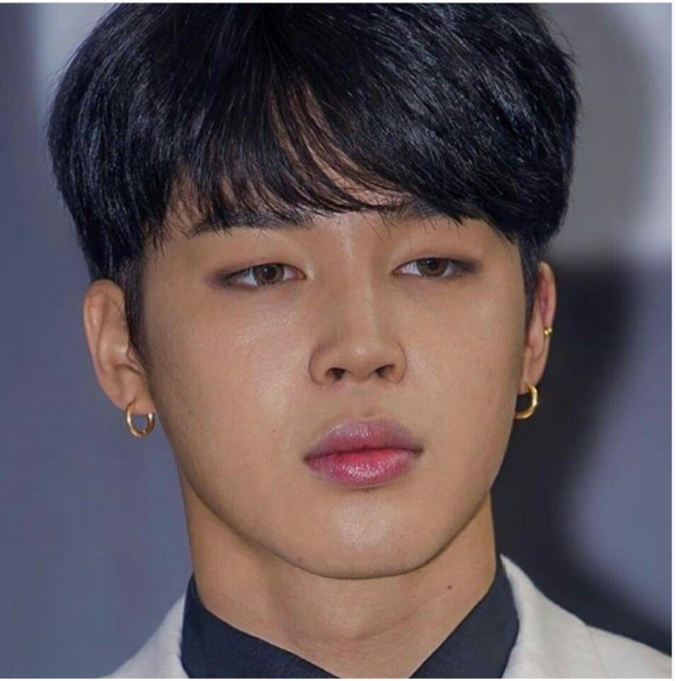 Tiny AF.            WTF!!