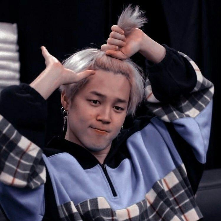 Tiny AF.            WTF!!