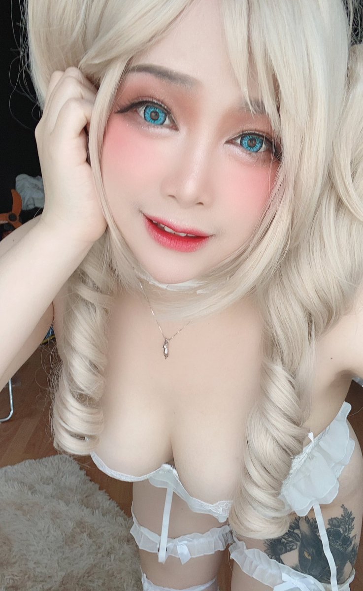Happy New Year everyone. I hope you will have a better year this time.
Quick reminder, im launching Patreon this Febuary so stay tuned.
Follow me on:
Patreon (coming soon)
Gumroad (coming soon)
IG nanaberry.chan
Reddit u/NanaBerryCosplayer
#cosplay #cosplaygirl #GenshinImapct https://t.co/mycYtvCwqI