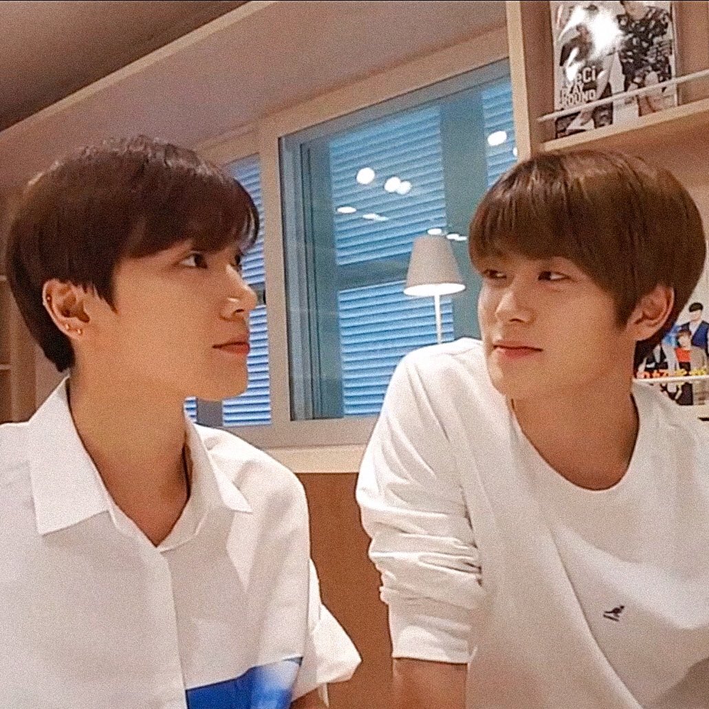 Kiffzaa1's tweet photo. ' สายตาคือหน้าต่างของความรู้สึก '  #NCTรักเตนล์มาก https://t.co/fTV6k5YSxr