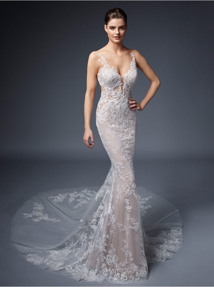 BuyBridal's tweet photo. Élysée gown AIRELLES is exclusive to Mariella Creations in all of Connectucut! 🤩 Airelles is classically romantic with delicate sparkling floral embroidered lace over soft flowing tulle! ❤️ #wedding #weddinginspiration #wedding2021 #weddingdress https://t.co/HShH30bvhv
