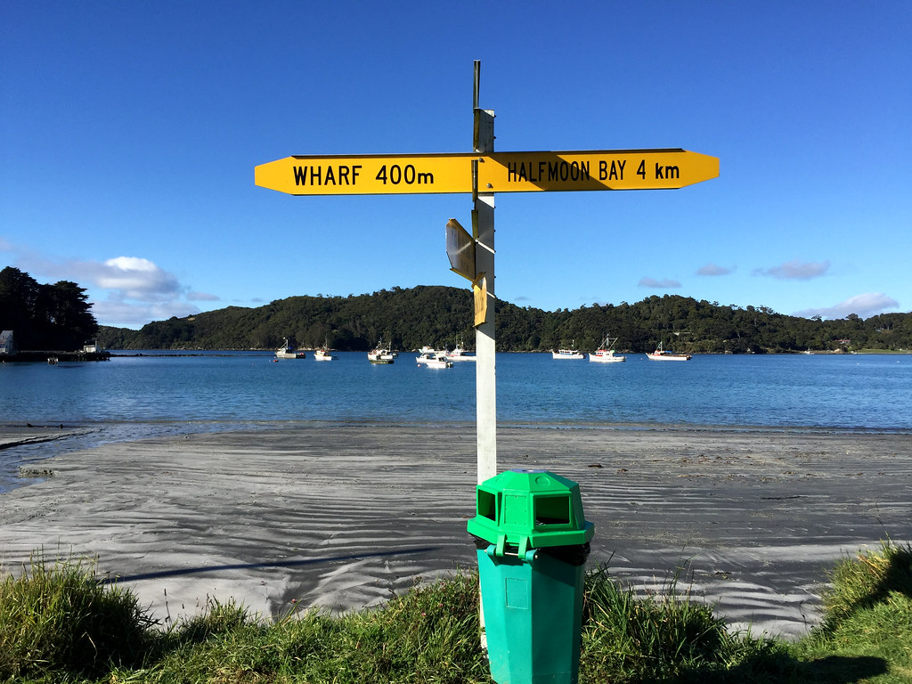 GuestNZ's tweet photo. What's the one place in New Zealand you've never been to? Chances are, its Stewart Island. Separate from the mainland, you you fly in or go by boat. Raw beauty is how we'd describe it. A chance just to refresh the spirits.  Fantastic hiking and nature experience. https://t.co/uNfk0vjGAu