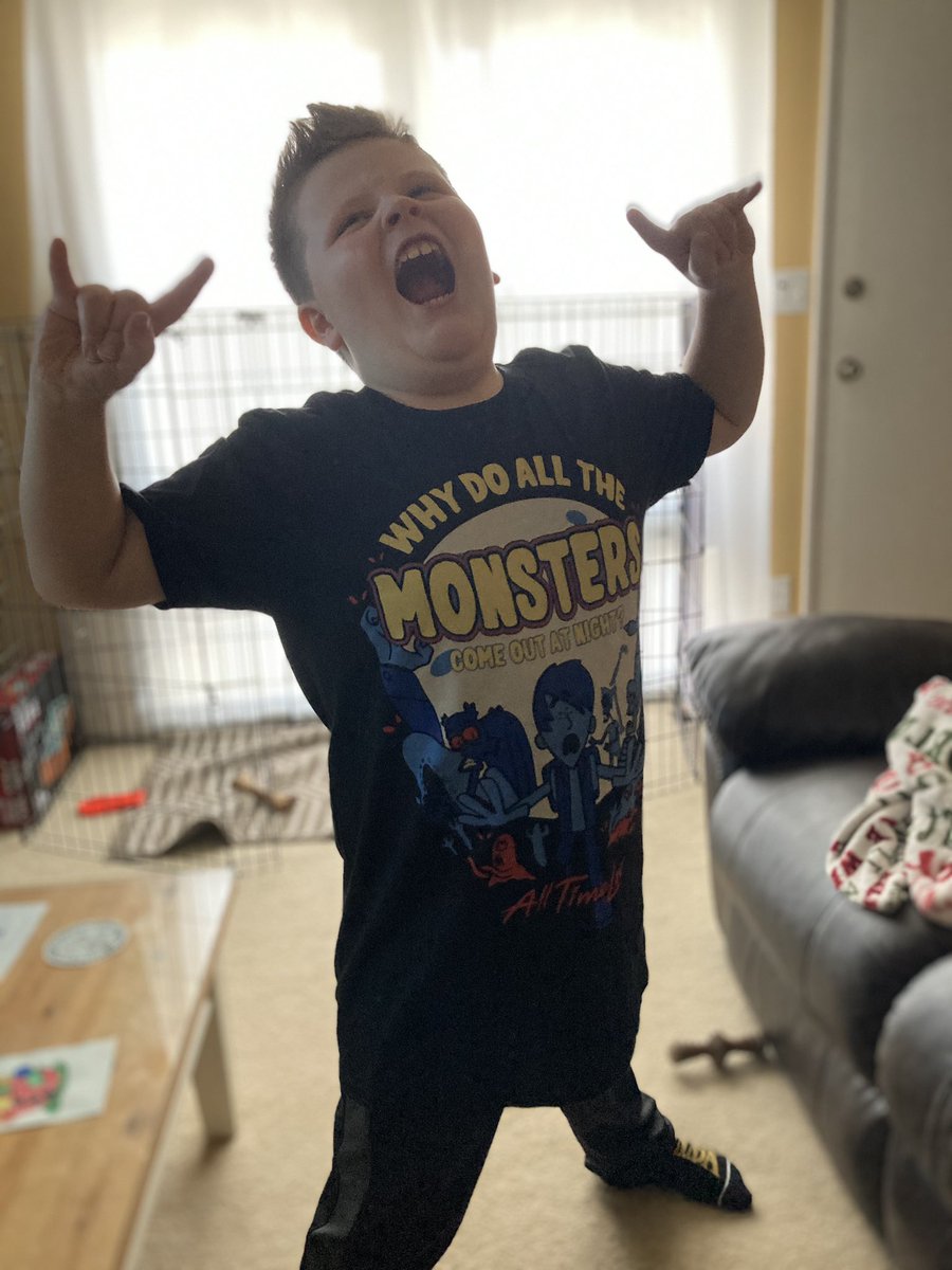 BrandonDY's tweet photo. Spencer repping his @AllTimeLow shirt he got for Christmas. He loves it!! @AlexGaskarth @JackBarakat @riandawson @zackalltimelow https://t.co/WCWMQJALlf