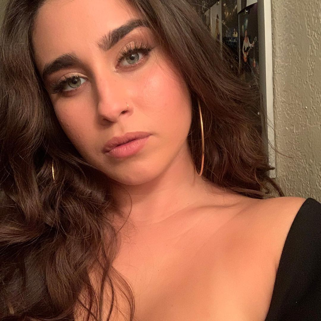 laursrae's tweet photo. Lauren Jauregui in 2020 https://t.co/PrNa5jkwyv