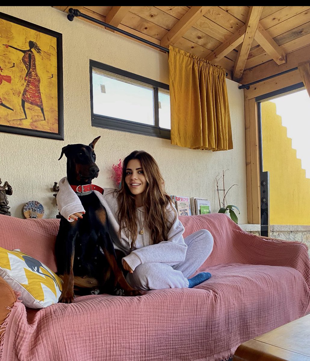 #2021yeniyil  ‘da Gerçek dostlar ediniyorum  :)) #hayvansevgisi  Dertleştik biraz kulakları inamadi 🧚🏻‍♂️ yeni yil hepimize sağlık ,şans, huzur getirsin 🙏🏻