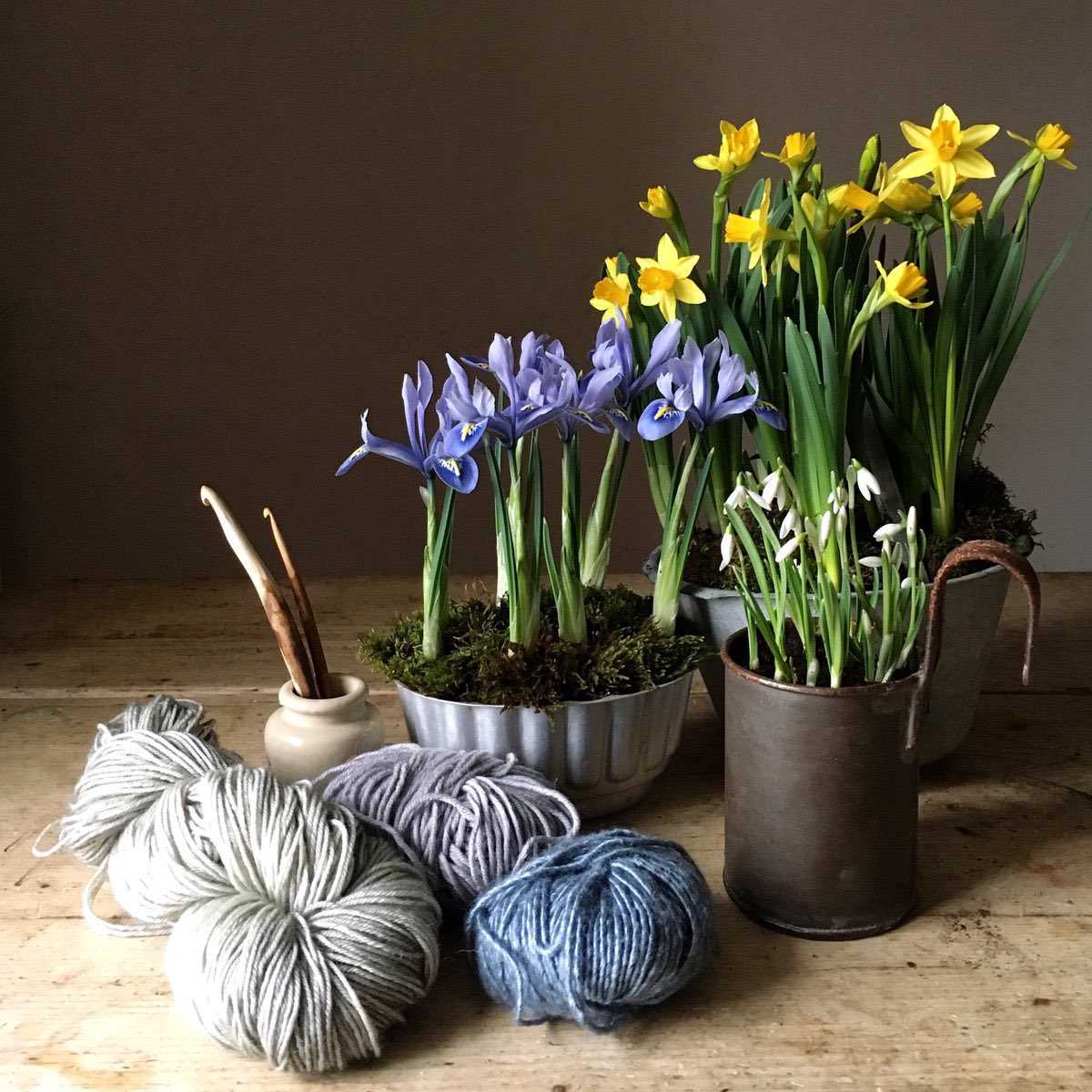 I’m writing my 3rd book at the moment & am happily swimming about in the latest research into the neurological benefits of nature.There’s evidence that seeing/spending time among plants increases/improves concentration & attention span...