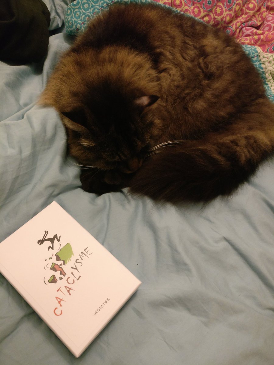 CompagnieGood's tweet photo. Les chats, c'est vraiment des branleurs...
#j2s https://t.co/LE6qR9vCo3