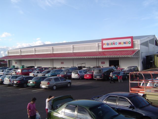 Por un 2021 que pasemos muchas veces por estos pasillos 😍