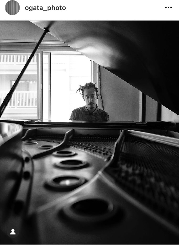 ogata_photo's tweet photo. #geraldclayton @geraldclayton
Photo by me @ogata_photo
Copyright reserved
https://t.co/sWGfr1dZRJ
#jazz #singer #musician #actor #trumpeter #filmdirector
#guitarist #pianist #bassist #drummer
#saxphone #keyboadist #MusicProducer #blackandwhitephotography #Grammy https://t.co/SGYP5FCy4y