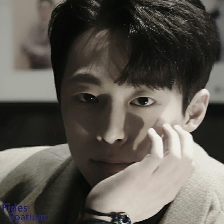 beinhyuk's tweet photo. #인혁기: Fides Spatium Instagram Update

2020 MBC 연기대상 신인상 후보에 오르며
2021년을 더욱더욱 기대케 만든 배우 배인혁!

첫 공중파 입성에 이 만큼도 멋지다 잘했다!
토닥토닥하는 마음으로 '영구'의
미공개 현장사진 공개합니다아아아 
🔗https://t.co/GcndxZnIRt https://t.co/uwBQ6KTJME