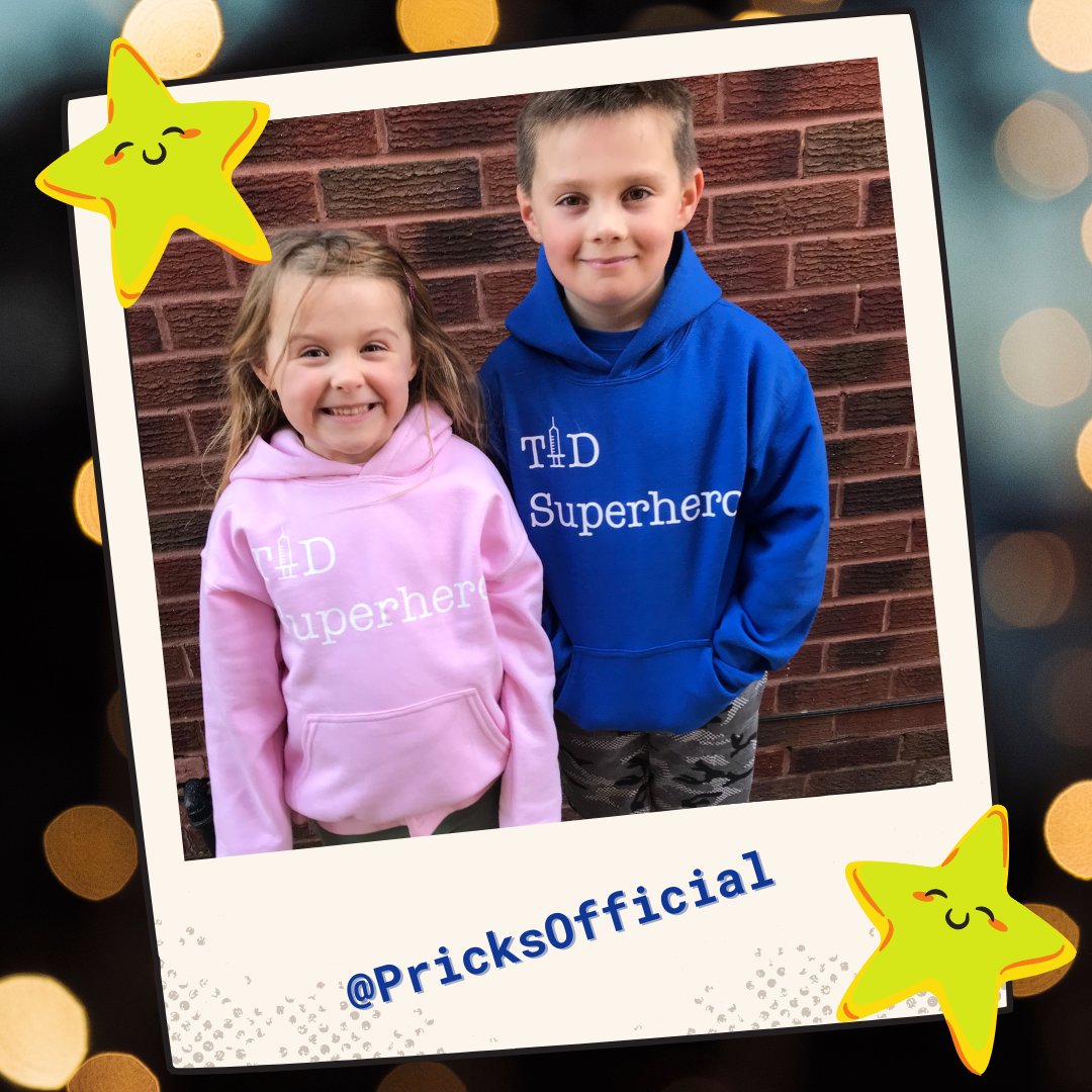 I hosted a Christmas Family Zoom Party for members of Dewsbury Young Diabetics group, <a href="/DYDiabetics/">Dewsbury Young Diabetics</a>, prizes from #PricksProducts. Here is Katie &amp; her brother, William, modelling their #T1DSuperhero hoodies they won (so cute).
#PricksOfficial #T1D #Diabetes #Diabetic #PricksParty