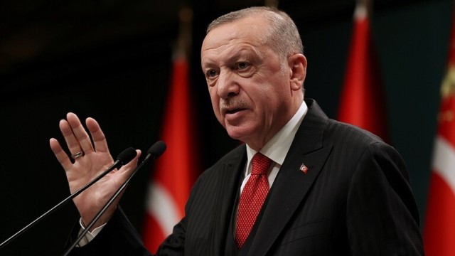 قال أنه أحد رموز القوة ... أردوغان يفتتح رابع أضخم مشروع في العالم فوق الفرات..فيديو