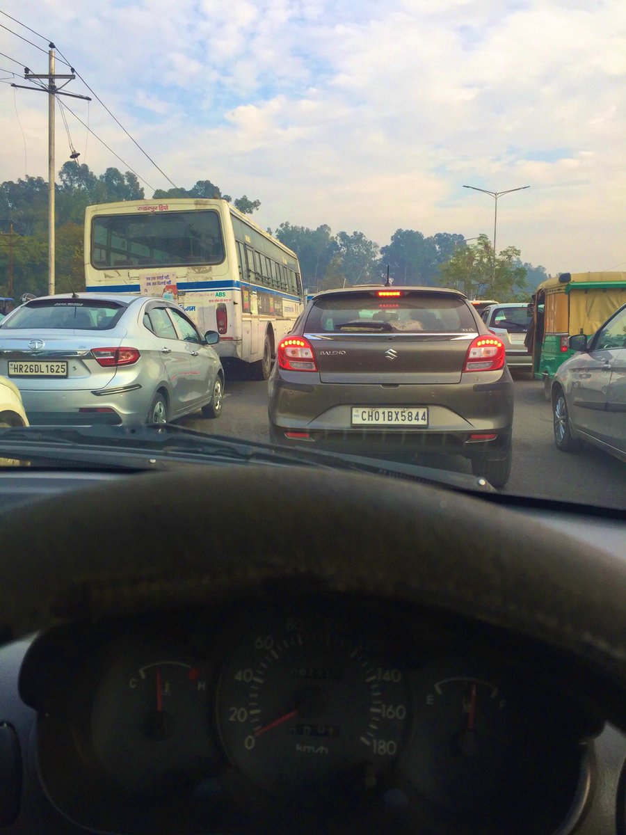 rkvisualise's tweet image. 1/1/21 start with traffic jam