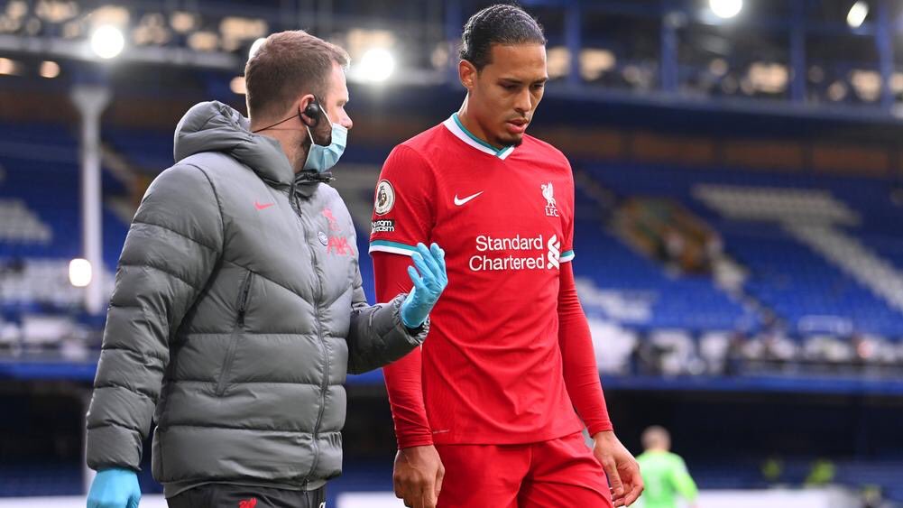 Why don’t people agree ? 1) Van Dijk 18/19 season was recent and some people are sure that there “must” be better seasons2) He’s a Liverpool player3) Some get scared because they think I mean overall I’ll come back in 5 years when his prime will finally get recognition