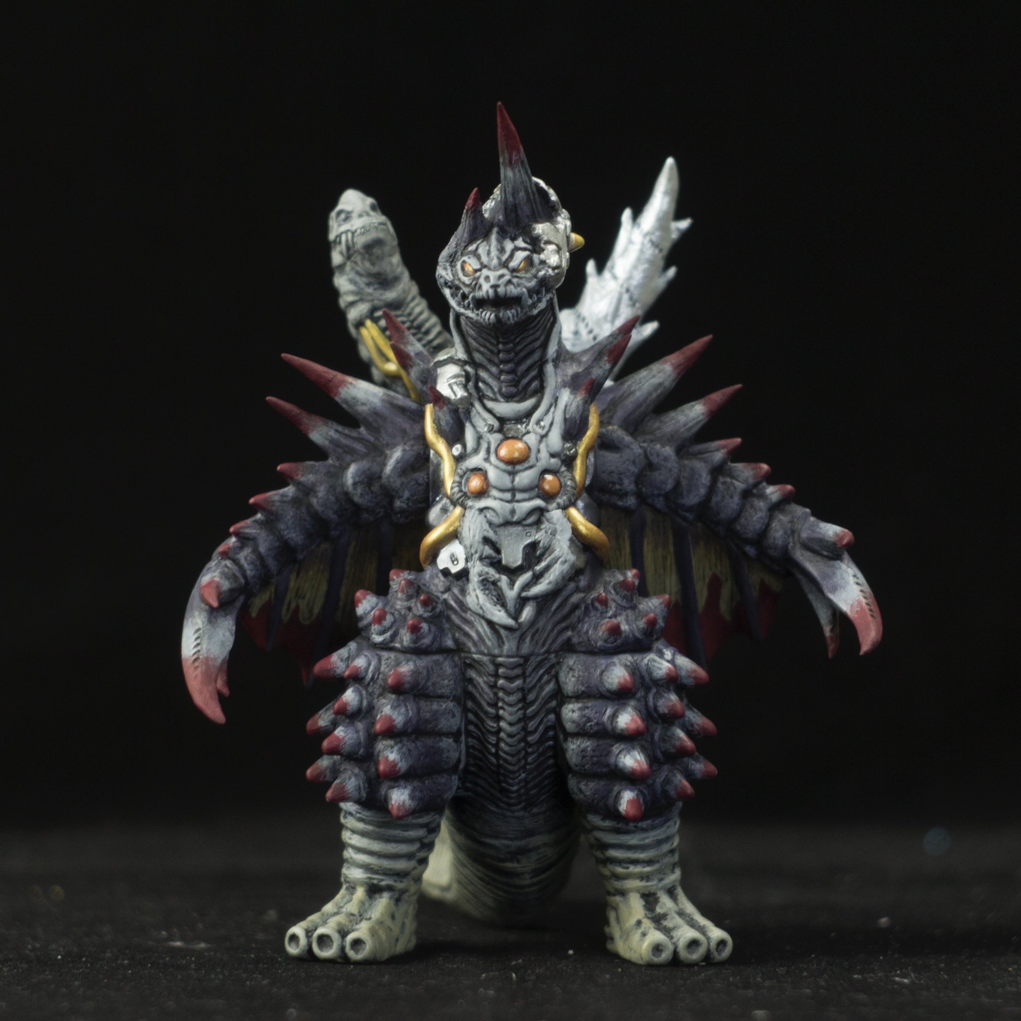 改造】ウルトラ怪獣シリーズDX デストルドス【リペイント】