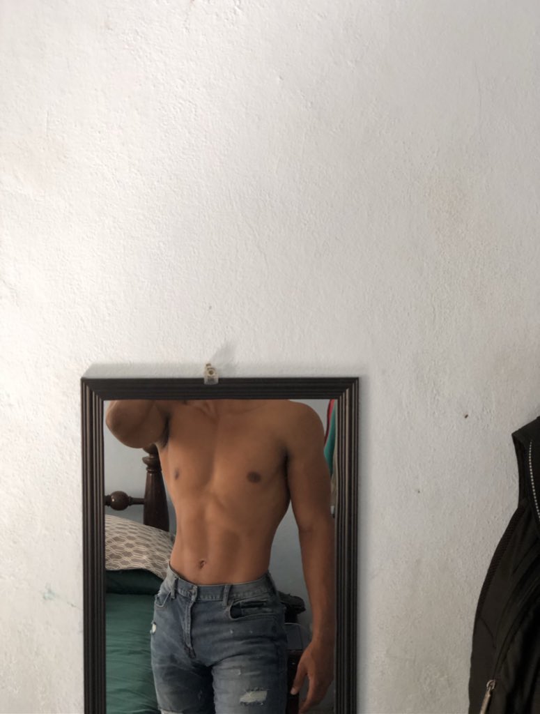 adonis57337913's tweet photo. Me entraron ? #fitneslife https://t.co/KEWgpYdKoJ