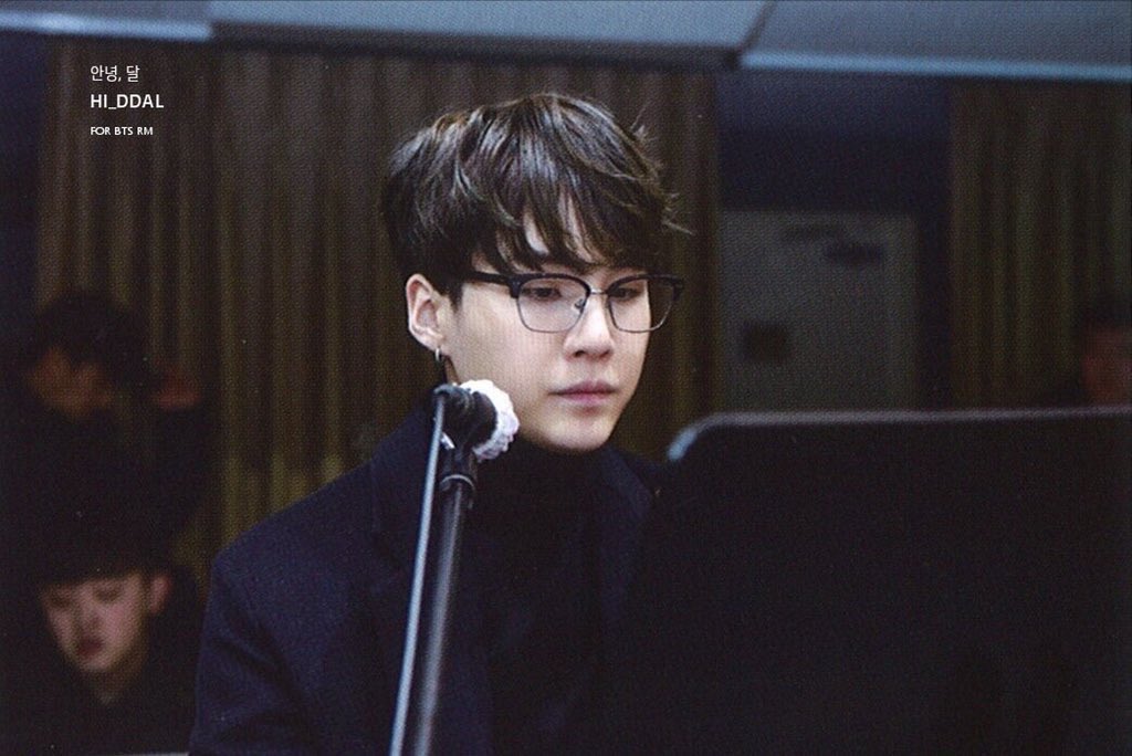 yoongi in glasses - an appreciation thread