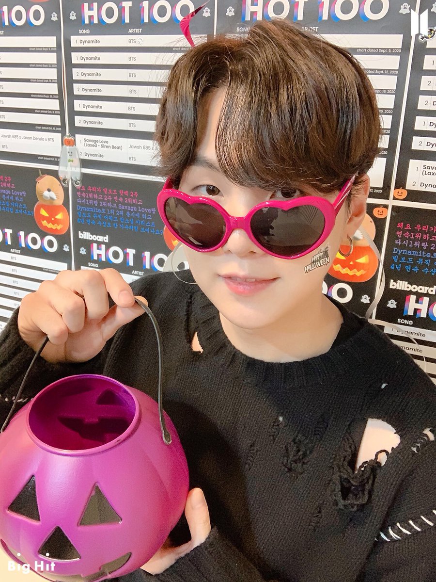 yoongi in glasses - an appreciation thread