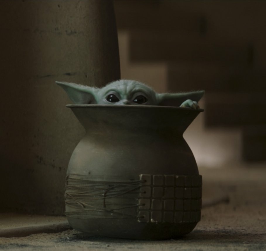 carrie fisher as baby yoda (grogu); a thread.