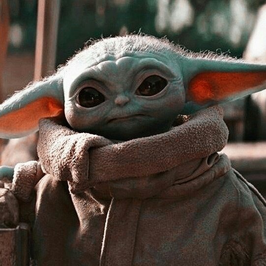 carrie fisher as baby yoda (grogu); a thread.