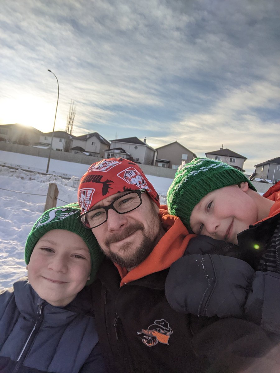 Sledding time! #yyc #dodgethetree #fatherhoodmoments