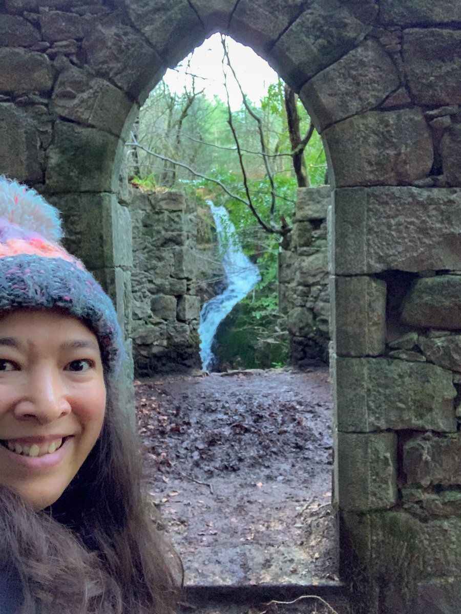 TonnaRob's tweet photo. My Peak streak started today! I went hunting for the elusive Fog house ruin in Aberdeenshire and got super excited when I found it! It’s amazing, you can go right inside and see a little waterfall running behind 💕 The most enjoyable 6km 💪@MyPeakChallenge @SamHeughan #MPC2021 https://t.co/ijSUHtMf7I