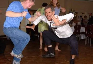 Soulkay86's tweet photo. Uncle @VinnyDaVinci never disappoints always playing great tunes, tankie groot man.@Mzansimagic
#VinnysHouseS4 #TheDeepIsGonnaGetcha https://t.co/XUyAICFS9g
