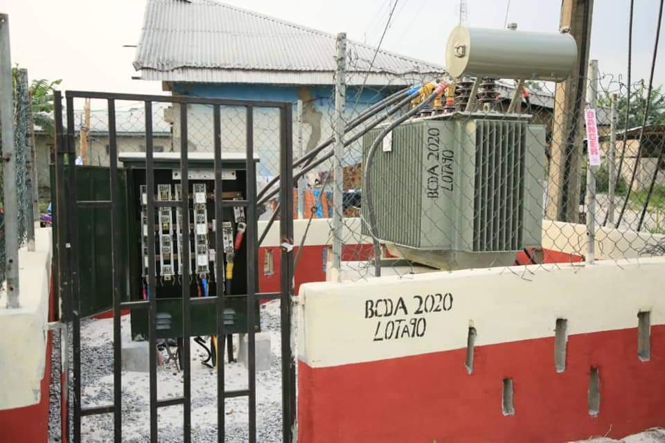 PROJECTS INTERVENTION: EGBO-UHURIE Installation of 500KVA Transformer in Egbo-Urhurie Community in Ughelli South Local Government Area of Delta State.