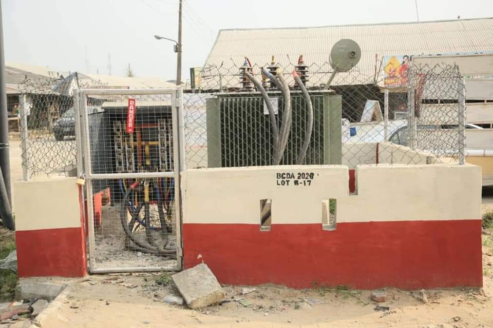 PROJECTS INTERVENTION: AFIESERE-UGHELLI (1)Installation of 500KVA Transformer in Afiesere-Ughelli community in Ughelli North Local Government Area of Delta State.