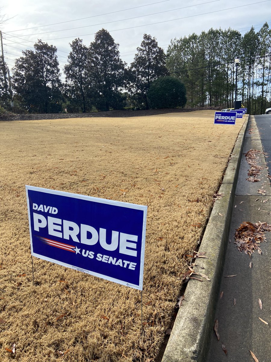 adambodily's tweet photo. The pickup truck sill soon move to accommodate the @Perduesenate bus with @SecretarySonny and @GovernorPerry 🚎 #HoldTheLine #5minwarning https://t.co/weDjcj9gkE