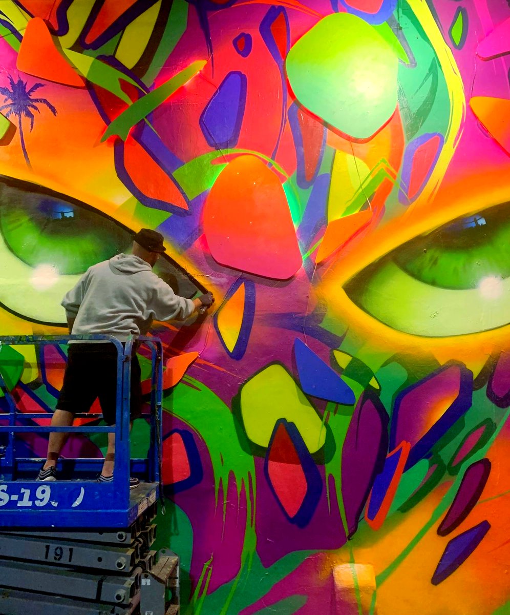 Cushy Gigs tweet media