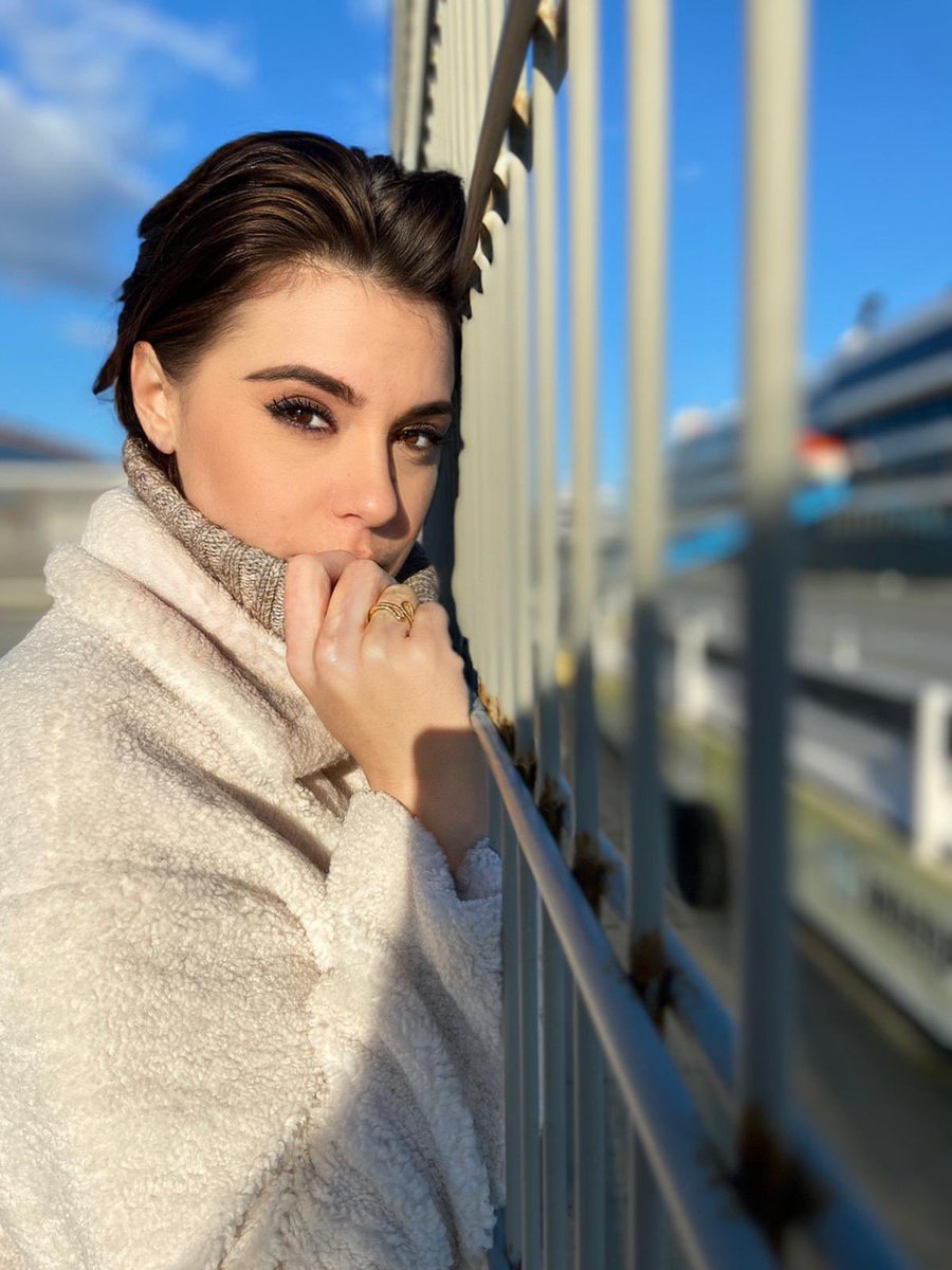 💭 Moi quand ... ?

#2021year #caption #lisboa #alfama #trip #travel #ootd