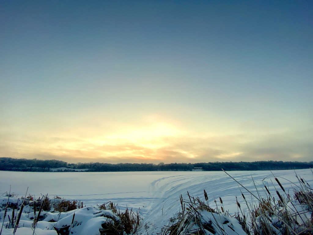 UpperMidwestTR's tweet photo. Happy New Year everyone!  We can't wait to get 2021 kicked off right, and we're incredibly excited about what trail running holds for the next year. BUT! We can't do it alone. Read more about joining, and issues with our previous auto-renewal process. https://t.co/Uzd04axJnu https://t.co/MnyXjWuF9u