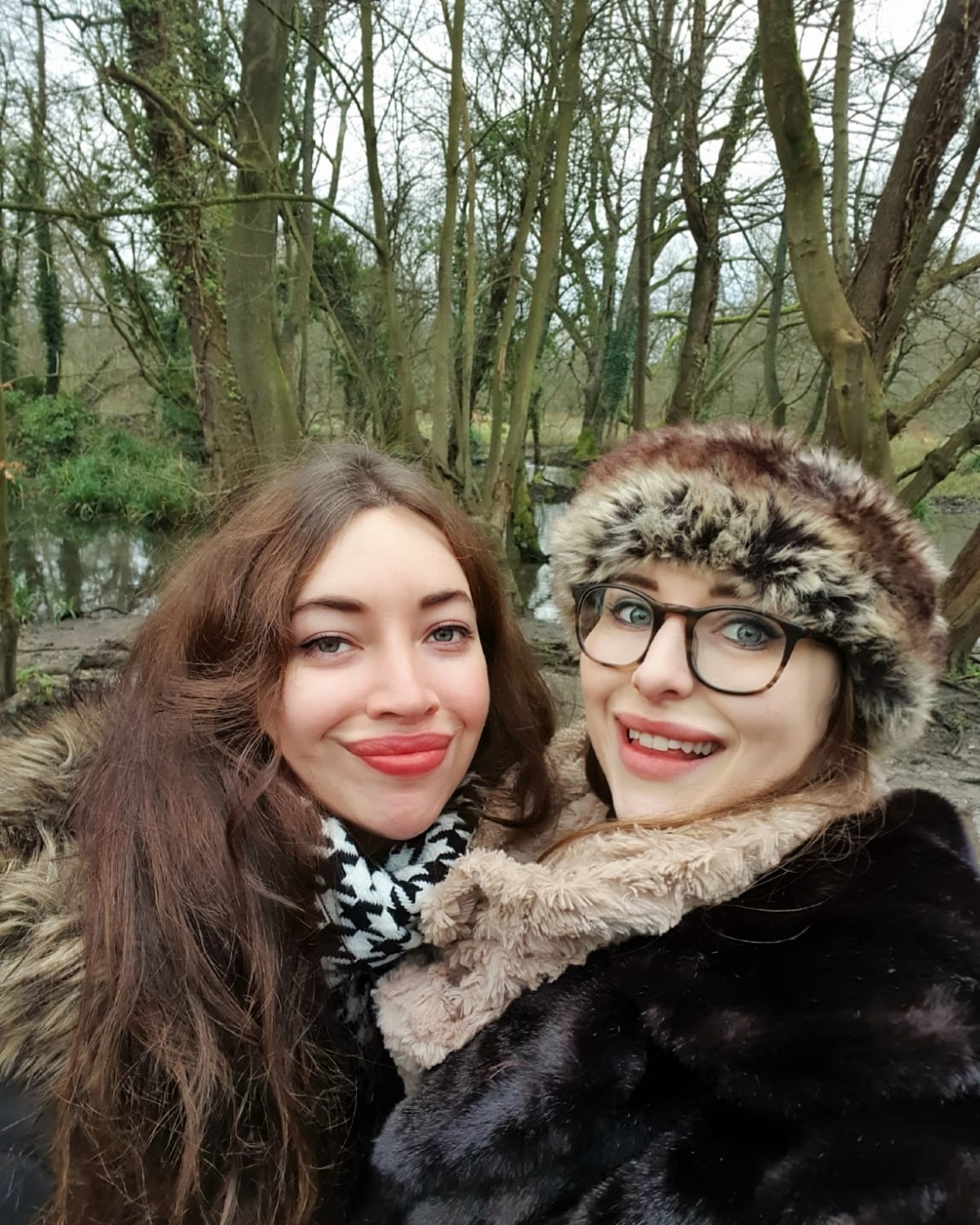 TW Pornstars Saskia Fox. Twitter. Winter walks with my sister sasha