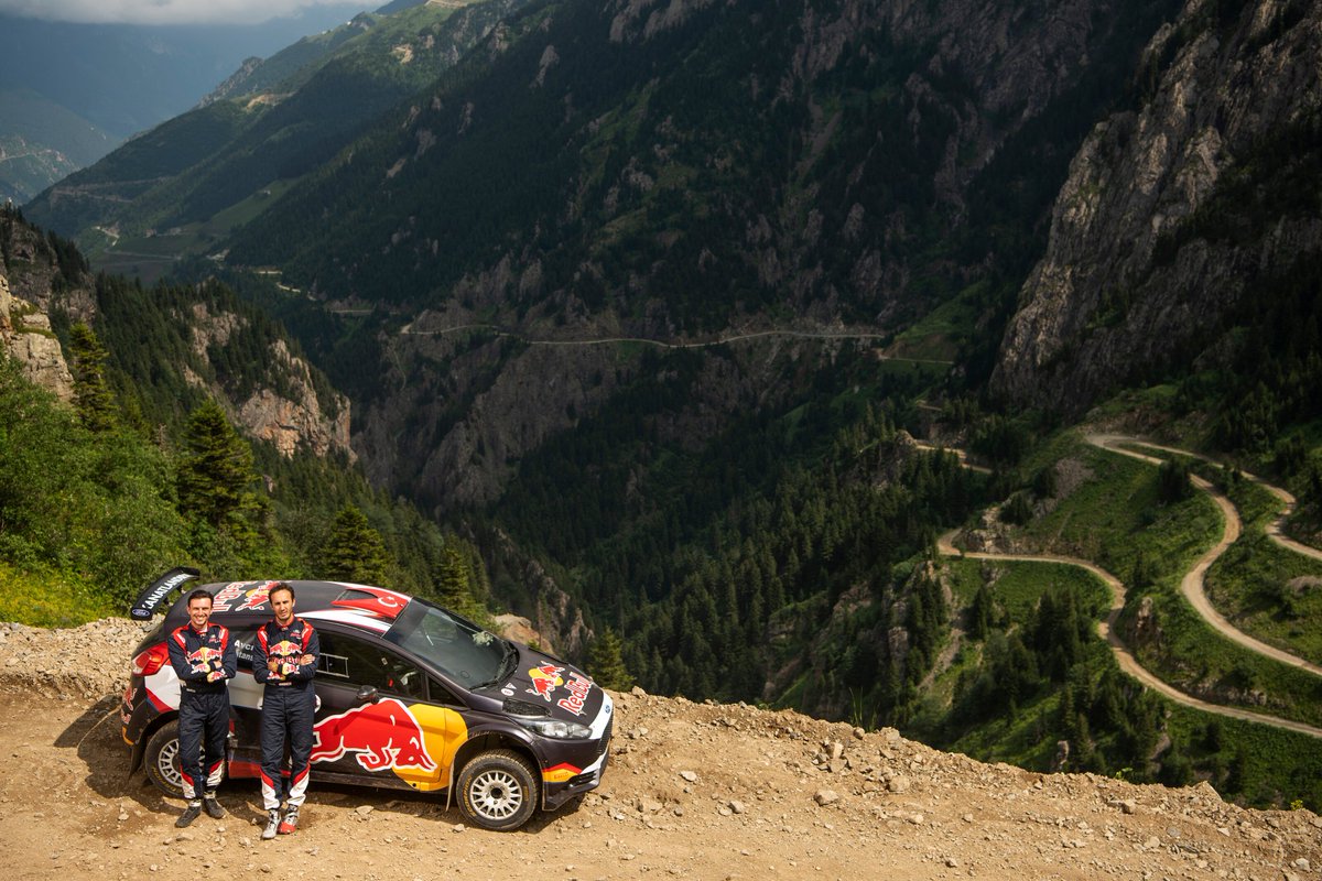 Beş kez 🇹🇷 Türkiye Ralli Şampiyonu 🇹🇷 Yağız Avcı (<a href="/YagizAvci/">Yağız AVCI</a>) 37 yaşında. Doğum günün kutlu olsun şampiyon! 🎉🎂😎

#YağızAvcı #Rally #Champion