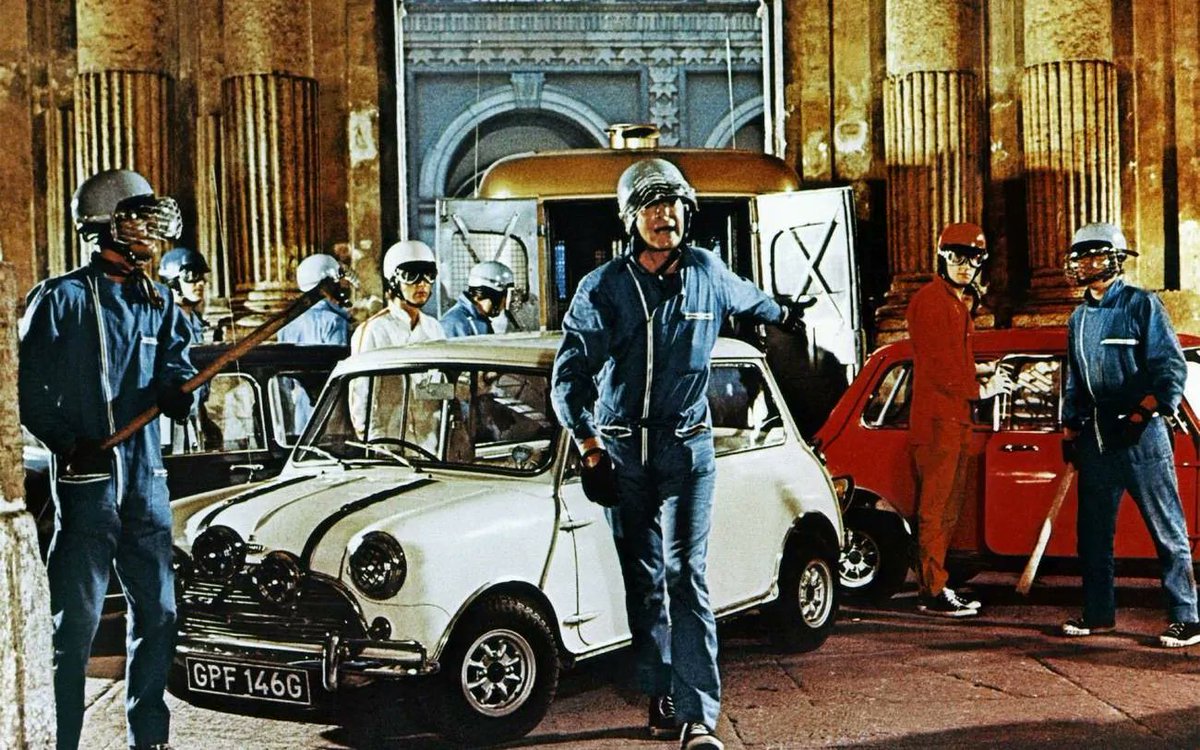 #TheItalianJob ... in my top 10 ...love the opening theme by MattMonro